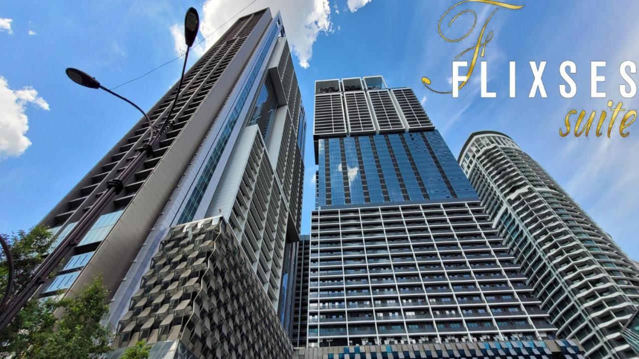 Flixses Suites At Platinum Klcc Kuala Lumpur Exterior photo