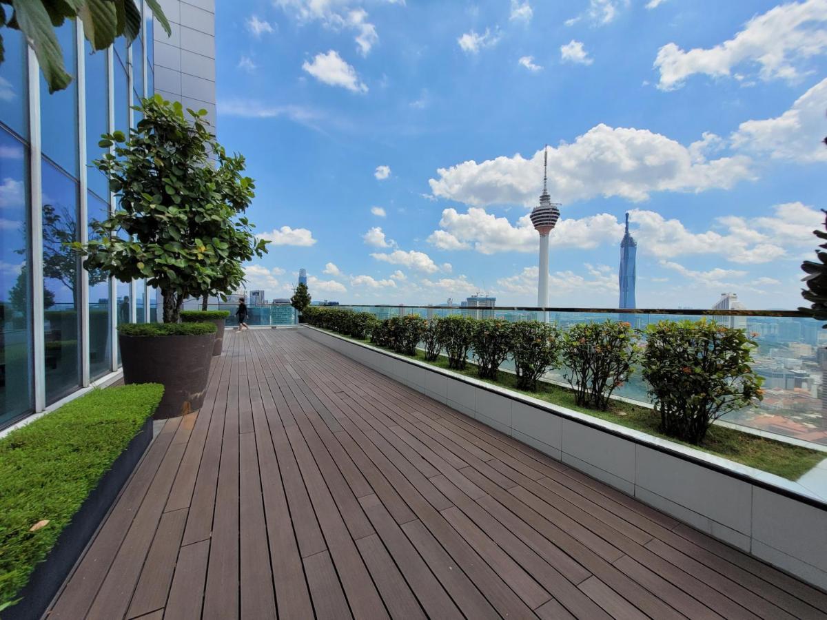 Flixses Suites At Platinum Klcc Kuala Lumpur Exterior photo
