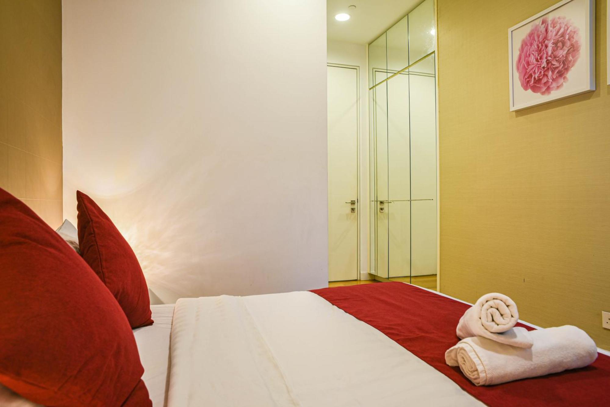 Flixses Suites At Platinum Klcc Kuala Lumpur Exterior photo
